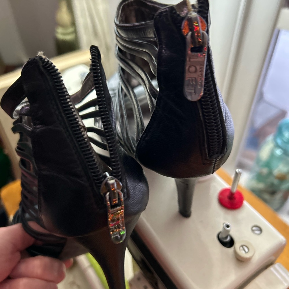 LOFT Black ALL LEATHER Women's Heeled Sandals